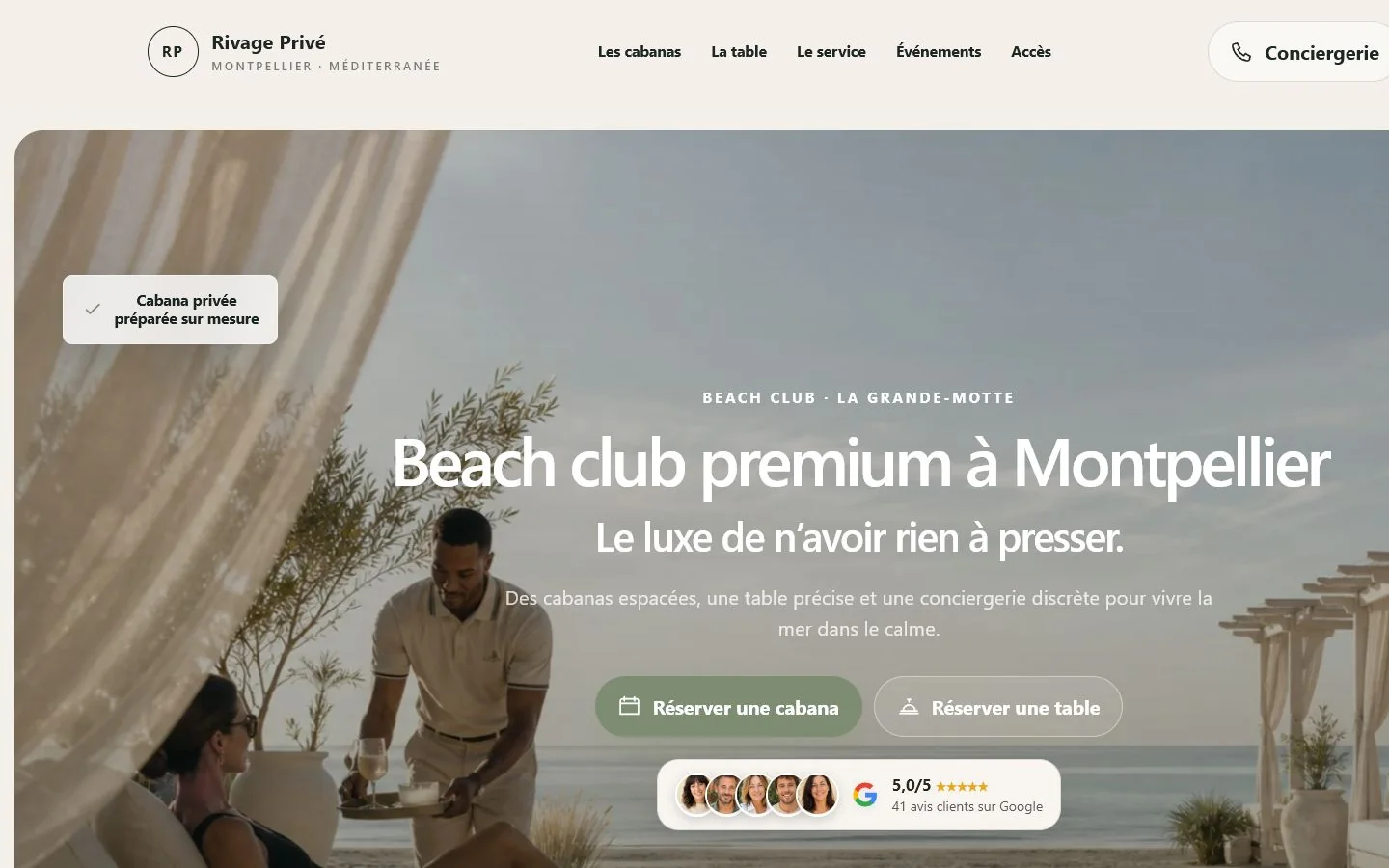 Univers de site centré pour un restaurant de plage